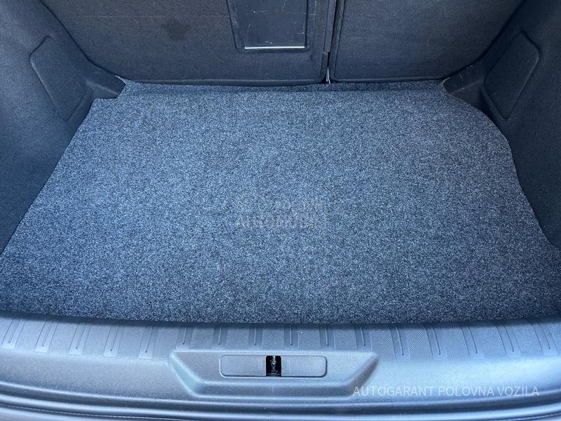 Peugeot 308 1.2 ALLURE A/T