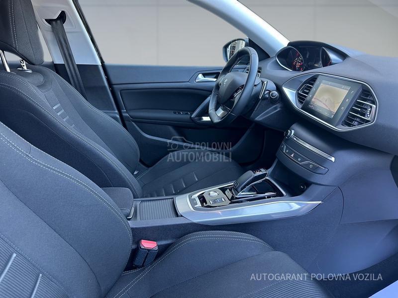 Peugeot 308 1.2 ALLURE A/T