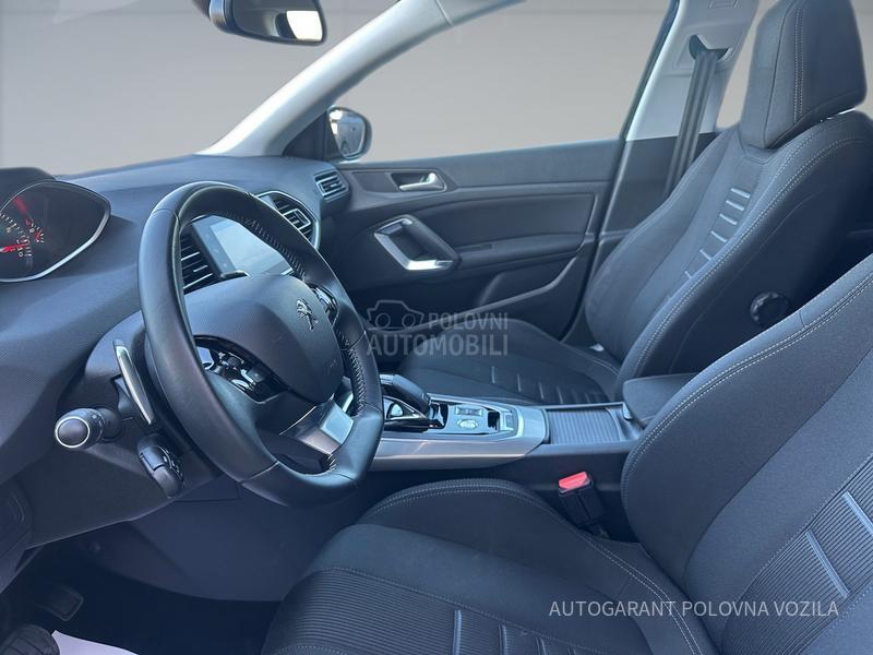 Peugeot 308 1.2 ALLURE A/T