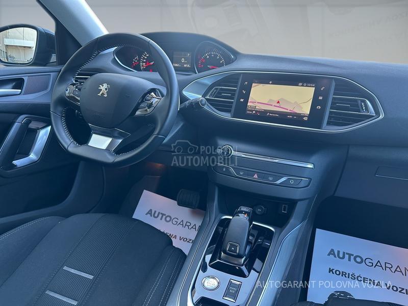 Peugeot 308 1.2 ALLURE A/T