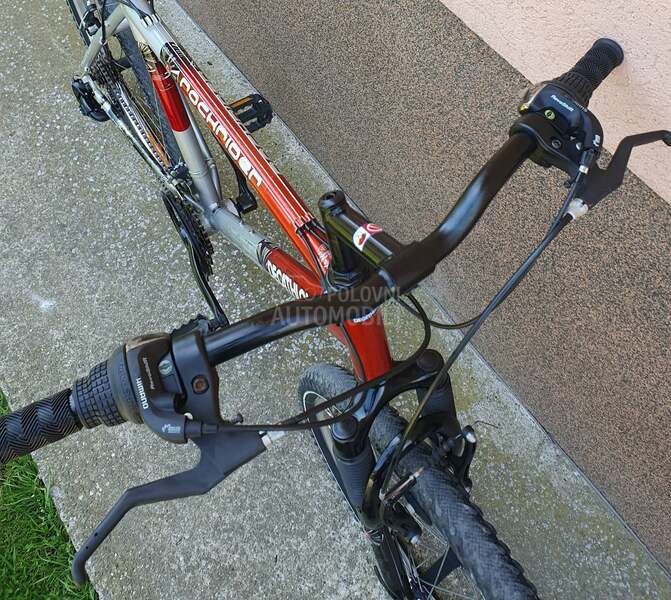 DECATHLON ROCKRIDER