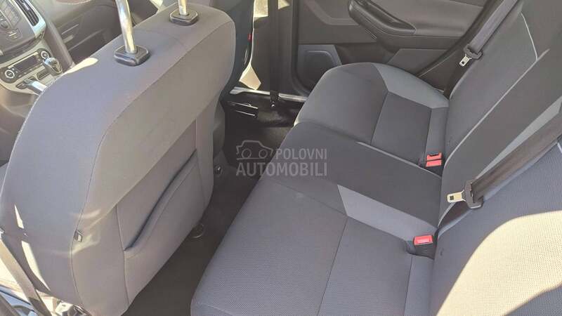 Ford Focus 1.6 B CH