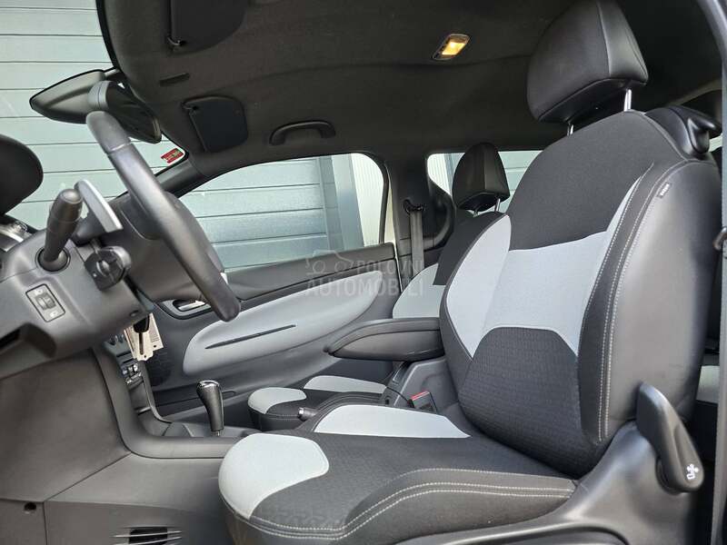 Citroen DS3 1.4 HDI AUTOM