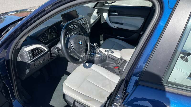 BMW 118 