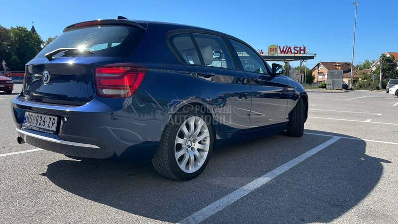 BMW 118 