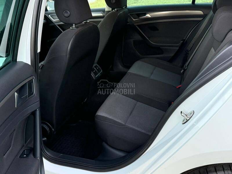 Volkswagen Golf 7 