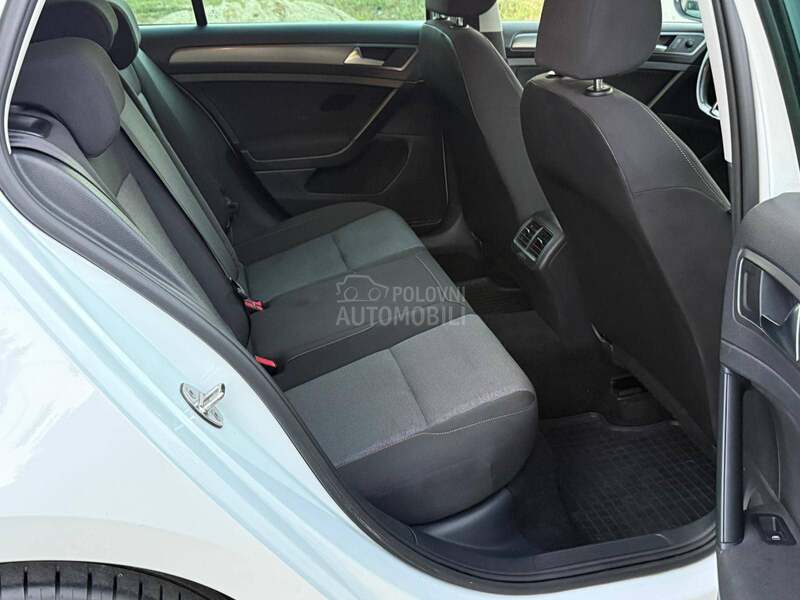Volkswagen Golf 7 