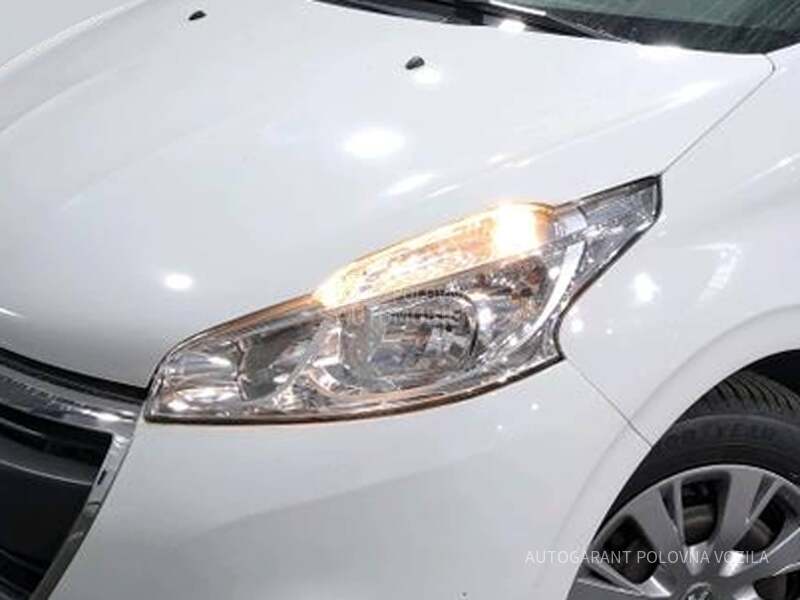 Peugeot 208 1.2 PURETECH ACTIVE