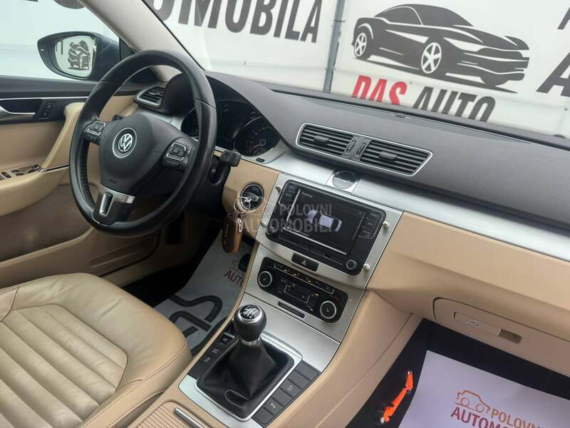 Volkswagen Passat B7 NAV / KOŽA