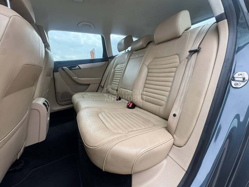 Volkswagen Passat B7 NAV / KOŽA