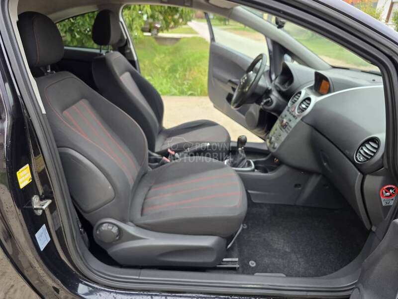 Opel Corsa D 1,4