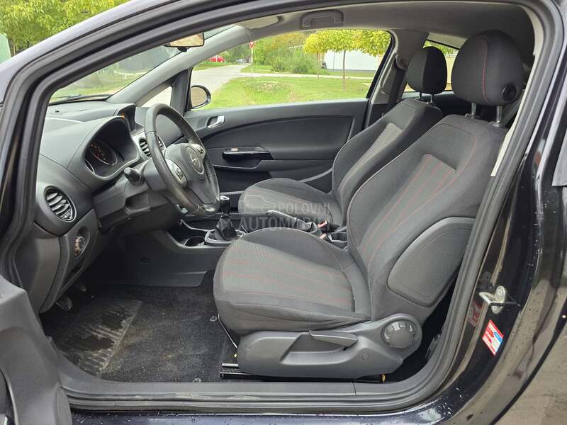 Opel Corsa D 1,4