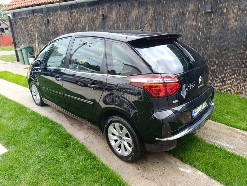 Citroen C4 Picasso 1.6 hdi N A V I G A