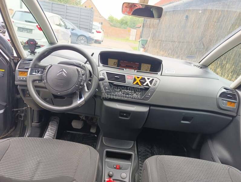 Citroen C4 Picasso 1.6 hdi N A V I G A