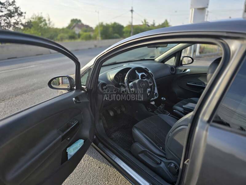 Opel Corsa D 1.3 cdti mjet