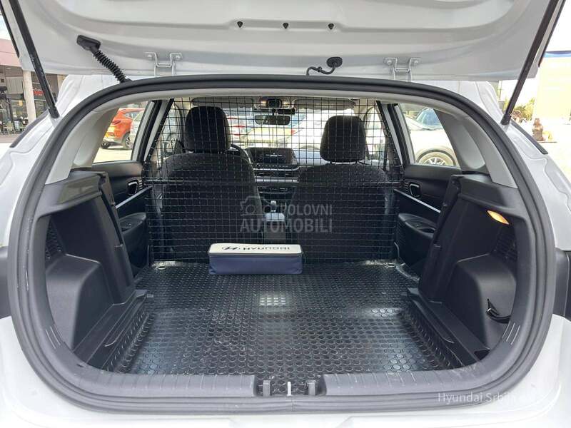 Hyundai i20 1.2 MPI STYLE VAN
