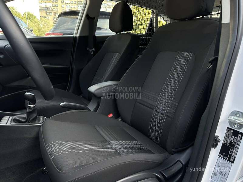 Hyundai i20 1.2 MPI STYLE VAN