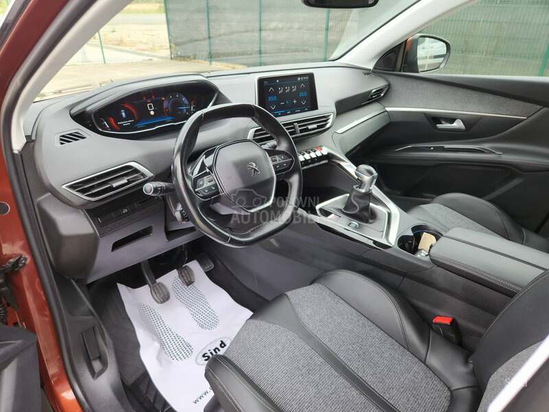 Peugeot 3008 1.5 BLUEHDI ALLURE