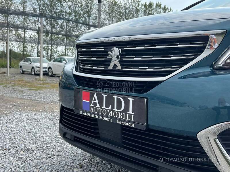 Peugeot 5008 1.2 Puretech/Busines