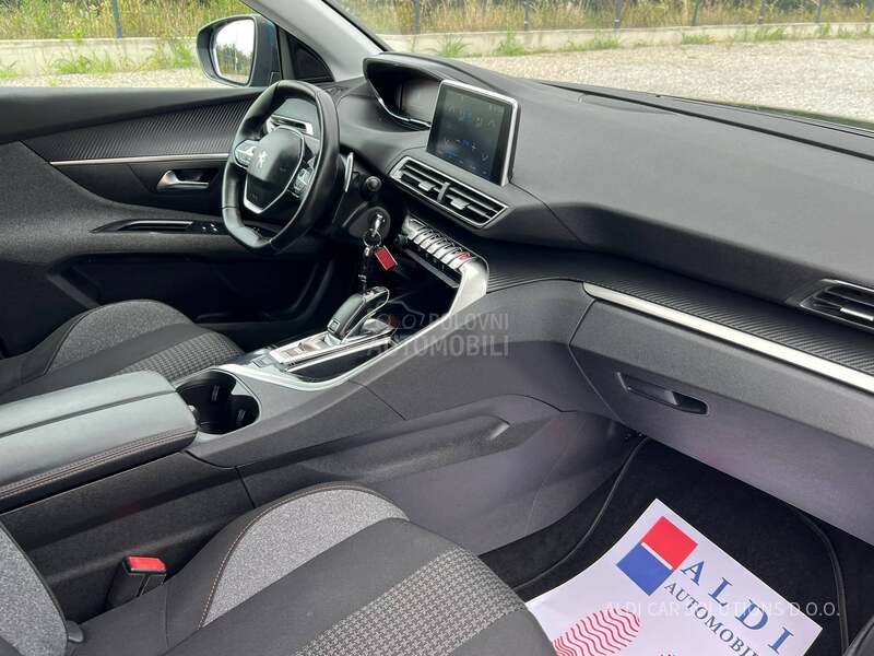 Peugeot 5008 1.2 Puretech/Busines