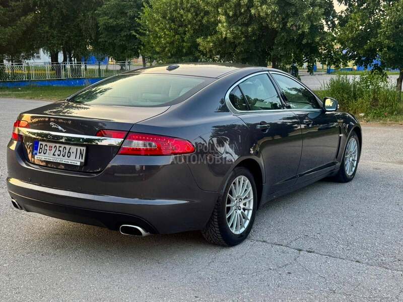 Jaguar XF 2.7 Hdi