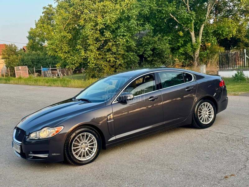Jaguar XF 2.7 Hdi