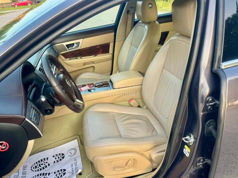 Jaguar XF 2.7 Hdi