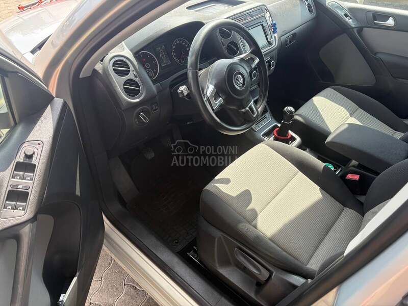 Volkswagen Tiguan 2.0 TDI LED BI XENON