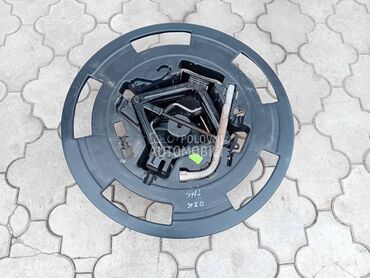 Dizalica i plastika tocka za Fiat Stilo