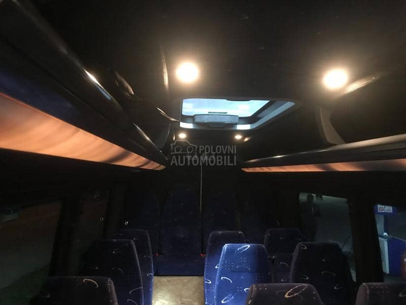 Mercedes Benz Sprinter 518