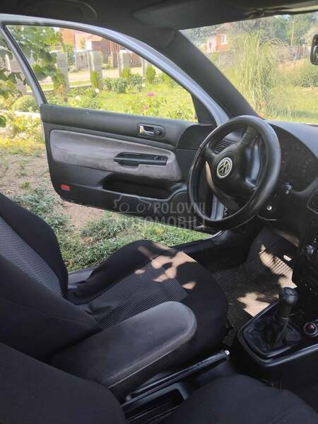 Volkswagen Golf 4 