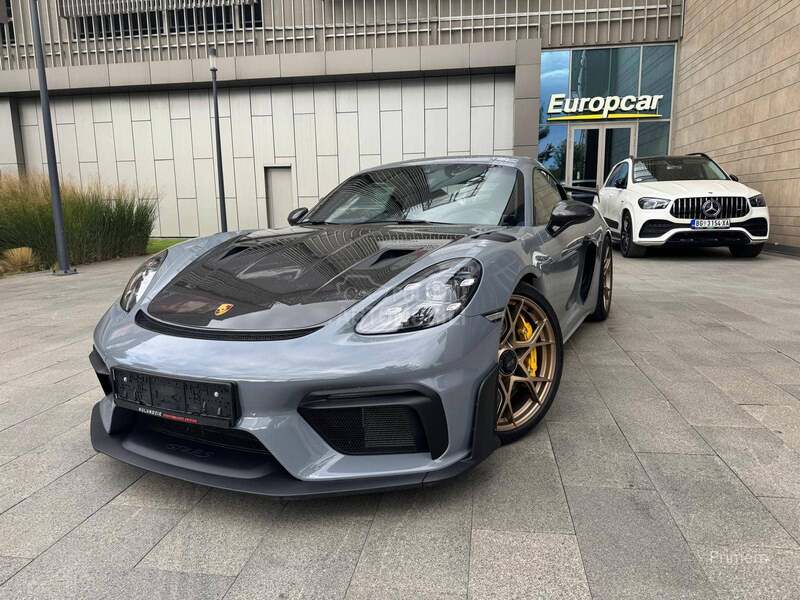 Porsche 718 Cayman GT4RS