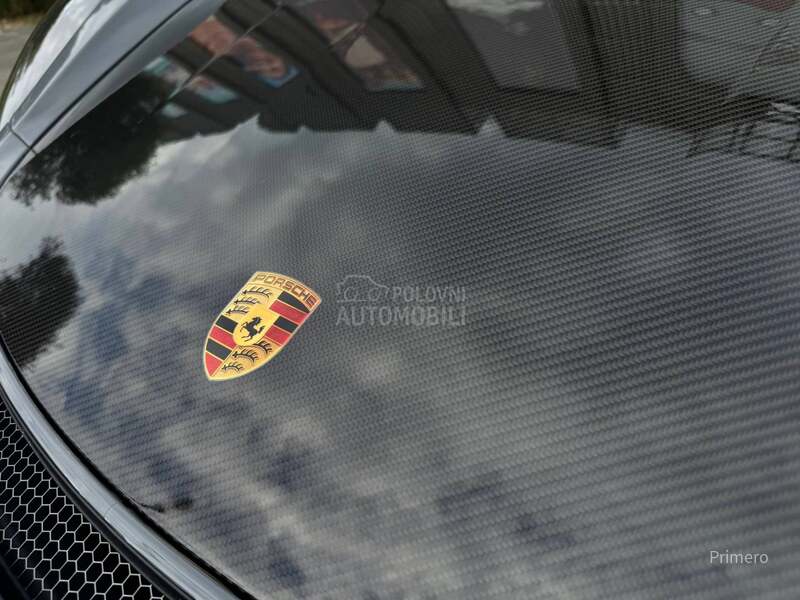 Porsche 718 Cayman GT4RS
