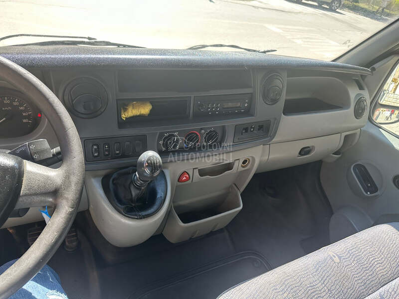 Renault Master 2.5