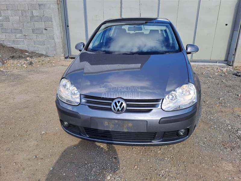 GOLF 5 KUKA