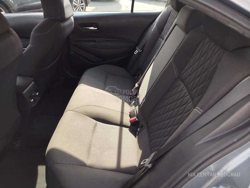 Toyota Corolla 1.5 VVT-I LUNA M/T