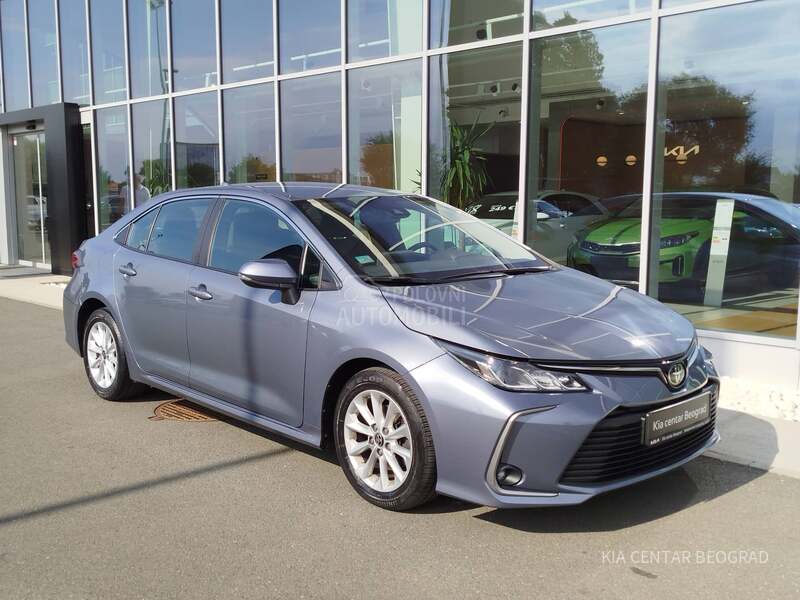 Toyota Corolla 1.5 VVT-I LUNA M/T