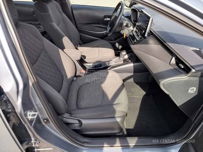 Toyota Corolla 1.5 VVT-I LUNA M/T