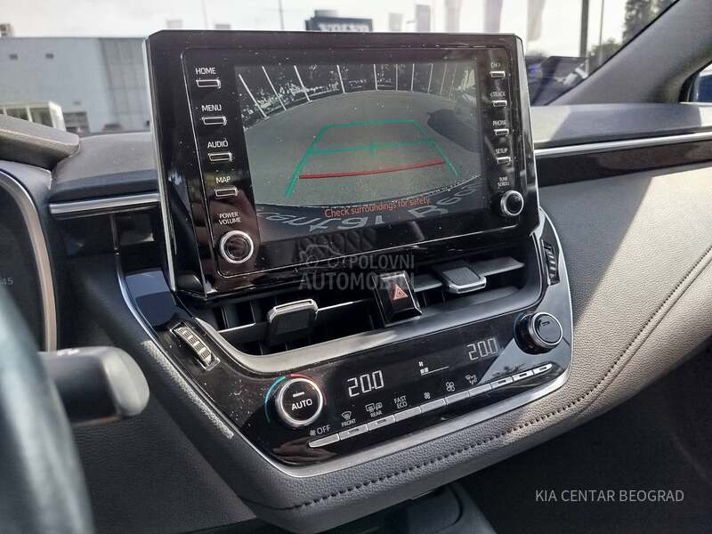 Toyota Corolla 1.5 VVT-I LUNA M/T