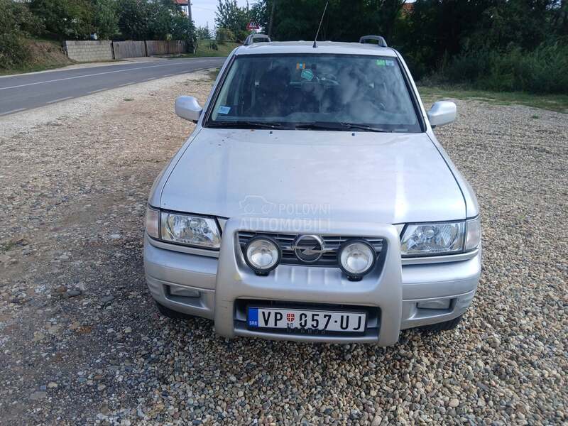 Opel Frontera 