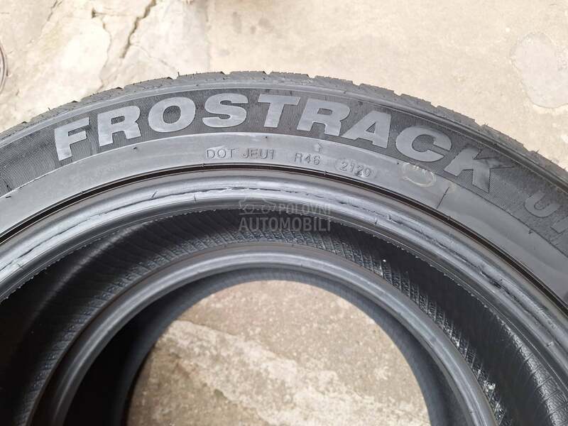 Minerva 255/45 R20 Zimska