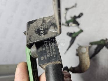 SENZOR NIVELACIJE XENON za Volkswagen Golf 6, Passat B6, Passat B7 ... od 2007. do 2012. god.