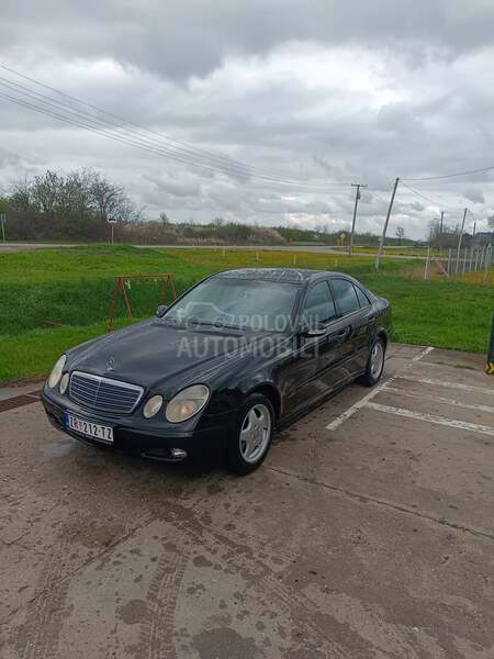 Mercedes Benz E 270 