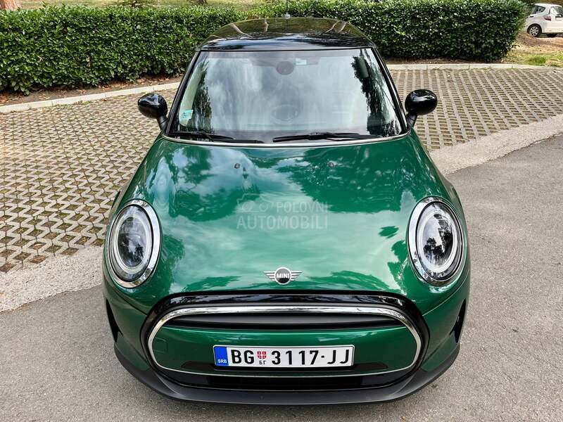 MINI Cooper British racing green