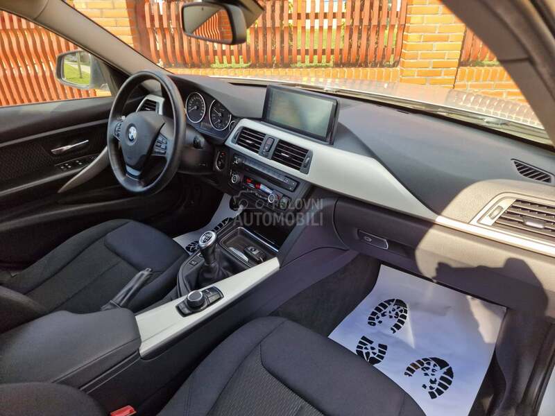 BMW 318 //xDrive