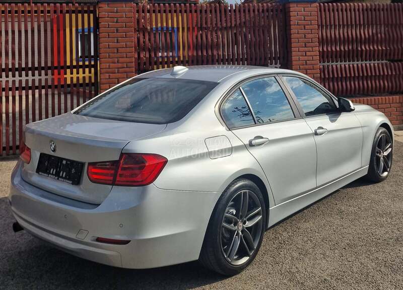 BMW 318 //xDrive