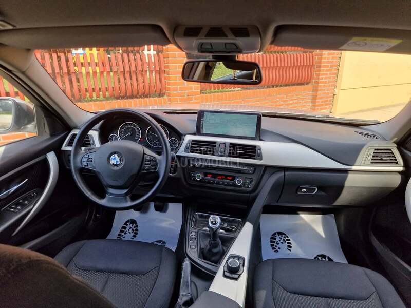 BMW 318 //xDrive
