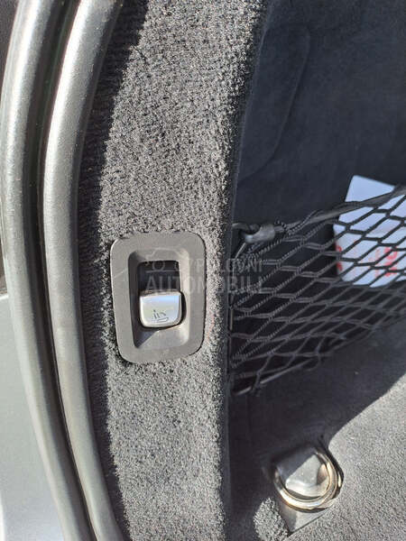 Mercedes Benz C 200 