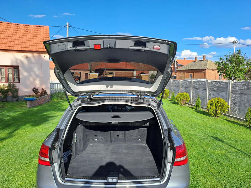 Mercedes Benz C 200 