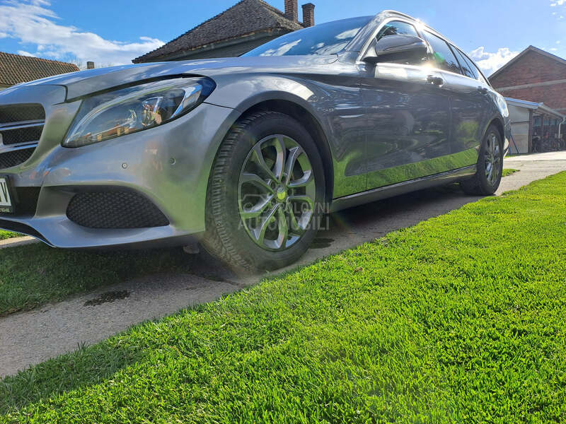 Mercedes Benz C 200 